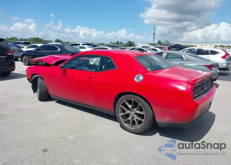 2022 Dodge Challenger Gt z USA, uszkodzony, nr VIN 2C3CDZJG0NH249519